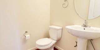 3 BED SEATTLE TOWNHOME FOR RENT W HIGH END FINISHES & EASY COMMUTE Gallery 21