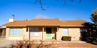 Exquisite Single Level Upper Valley Home With Refrigerated Air Located In Quiet Neighborhood Gallery 1