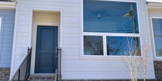 Room in 4 Bedroom Home at Statesville Ave Gallery 12