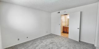 Arden Oaks Gallery 24