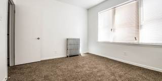 418 S Laramie Gallery 11