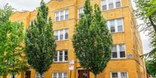 3001 North Spaulding Avenue Gallery 10
