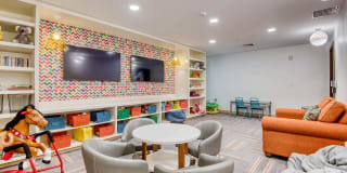 Windsor at Hopkinton Gallery 32