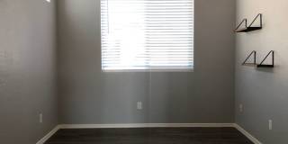 Great 3 Bedroom on Corner Lot - Granville Gallery 9