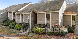 1522 Benjamin ParkwayUnit C Gallery 1