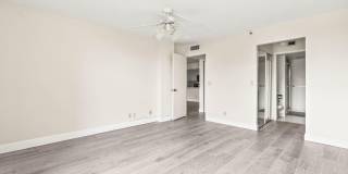 17 Royal Palm Way Gallery 19