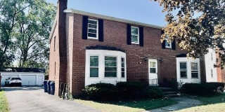 199 Fairgreen Drive unit: Right Gallery 1