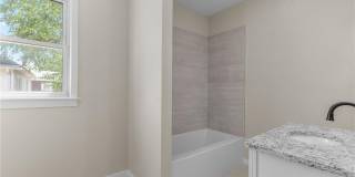 1611 McDaniel Street Gallery 49
