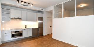 1625 ECKINGTON Place NE Gallery 16