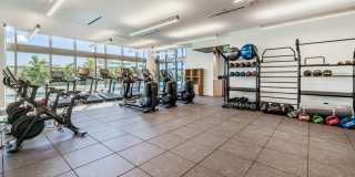 Sky Ala Moana #1701: Spacious Condo w/ Ocean Views Gallery 33