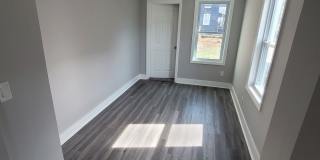 Newly Renovated 3 bedroom, 1.5 Bath House-Ready for move in! Gallery 1