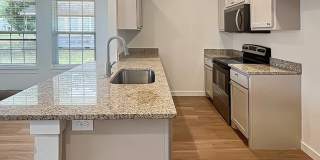 Fresh, Modern & Move-In Ready 3-Bedroom Duplex in NW Lawton Gallery 1