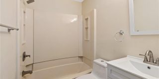 528 N Mohr Street Gallery 21
