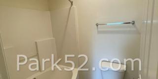 2 Bedroom Condo in DuPont - 2390 Simmons St #C, DuPont Gallery 15
