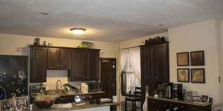 Renovated 3 bed + 2 bath with an office in the heart of Coolidge Corner. Gallery 15