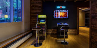 The Brooklyner Gallery 22