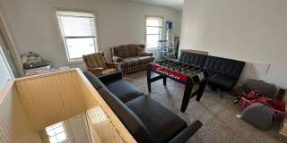 6 Bedroom House Available Next to UC Campus Gallery 14