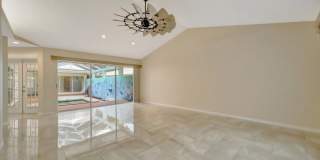 3BR/2.5BA Private Pool Home | Chestnut Creek Community in Venice 3BR/2.5BA Private Pool Home | Chestnut Creek Community in Venice Gallery 6