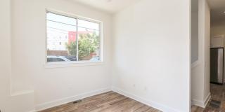 1431 BROWN Street Gallery 3