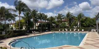 Stylish 3-Bed, 3-Bath Townhouse Oasis in Riviera Beach Gallery 37
