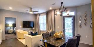 The Pointe North Hills Gallery 5