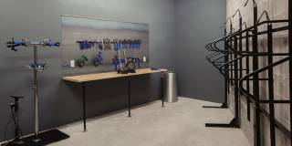 AMLI Riverfront Green Gallery 23