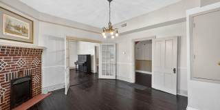Ideal for Medical Professionals & Students – Spacious 5BR Near Downtown Gallery 4