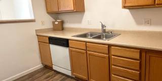 Townhome -2 bed 2.5 bath + bonus area Gallery 48