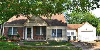431 N Geyer Gallery 1