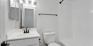 ReNew Foundry Centre Gallery 14