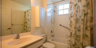 PELICAN BAY - BARRINGTON CLUB - AWESOME AMENITIES - BEACH ACCESS - FURNISHED- NEW RENOVATIONS- Gallery 15
