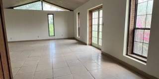 8002 EXPWY 281 8002 EXPWY 281 Gallery 5
