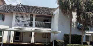 702 COUNTRY LANE NE Gallery 1