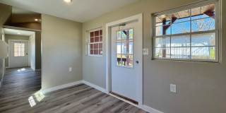 Studio Tiny home in West Batesville Studio Tiny home in West Batesville Gallery 11