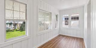 5266 N La Crosse Avenue Gallery 8