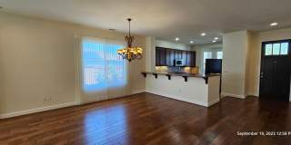 Beautiful Newer Rice Ranch Single Story Home in Orcutt Gallery 5