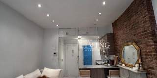 72 Irving Place Gallery 1