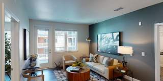 Capitol Towers – Luxury Midrise Gallery 4