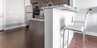 605 West End Gallery 44