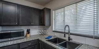 Duplex for rent in heart of OKC Gallery 12