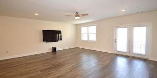 44840 TIVERTON SQ Gallery 21