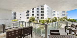 18671 Collins Ave Gallery 43