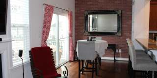1548 KINNAIRD Terrace NE Gallery 13