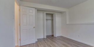 2801 REIGN Street Gallery 12