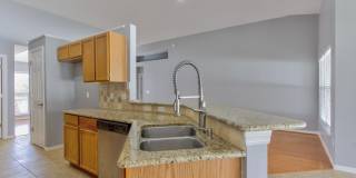 Beautiful home in South Chase Gallery 16