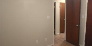 118 E Iris Avenue Gallery 25