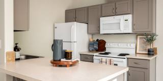 Leverich Apartments Gallery 28