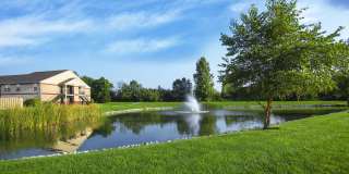 Stone Ridge Flats & Townhomes Gallery 3