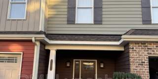 1040 Commonwealth Circle Gallery 1