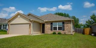 3 Bed | 2 Bath in Broken Arrow! Gallery 4
